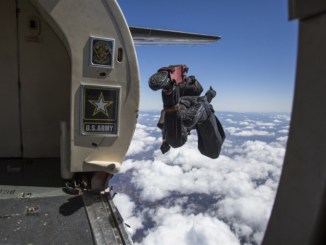 Golden Knights jump from C-31A Troopship during 2017 Marine Corps Air Station Miramar Air Show on September 22, 2017. (Photo by Lance Corporal Becky Calhoun, USMC)