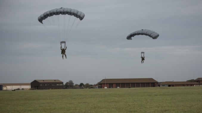 Members of the 321st Special Tactics Squadron (STS) perform a free fall parachute jump from an MC-130J Commando II. (Photo by Staff Sgt Philip Steiner, USAF).