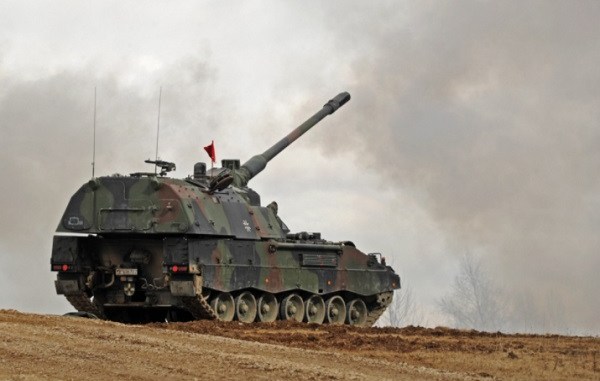 German Self Propelled Artillery participating in Dynamic Front 18 in Grafenwoehr, Germany. (U.S. Army photo by Markus Rauchenberger, March 7, 2018).