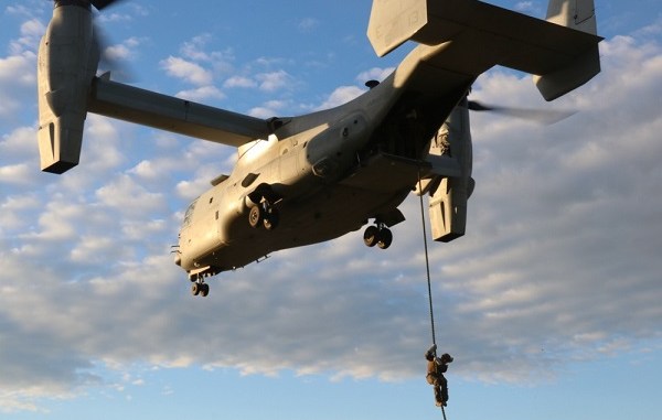 MV-22 Fast Rope