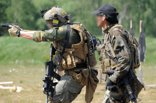 Combat Pistol Shooting at ISTC Range (Photo ISTC Flickr).